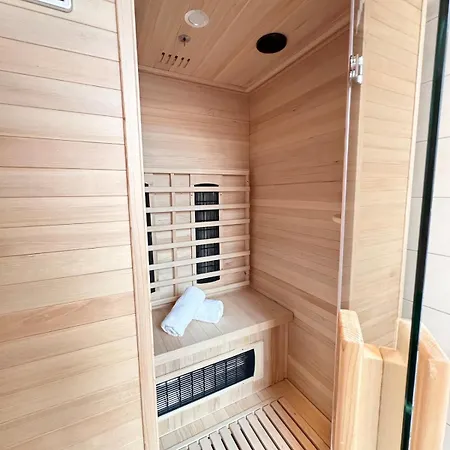 Alte Maedchenschule, Sauna, 6 Personen, Hund, Am Saurierpark, Boxsprinbetten, Gratis Kaffee Und Tee, Minibar Apartament