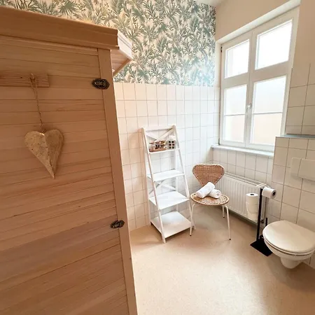 Alte Maedchenschule, Sauna, 6 Personen, Hund, Am Saurierpark, Boxsprinbetten, Gratis Kaffee Und Tee, Minibar