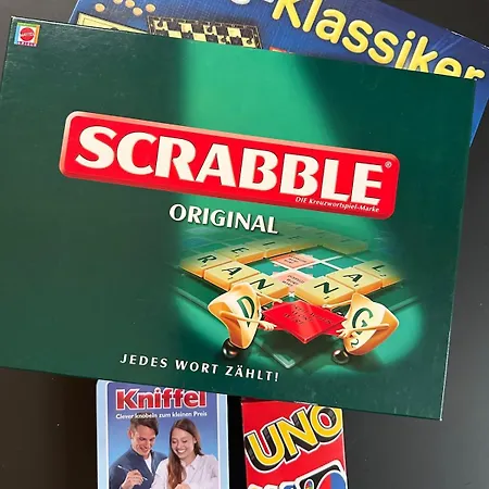 Lejlighed Alte Maedchenschule, Sauna, 6 Personen, Hund, Am Saurierpark, Boxsprinbetten, Gratis Kaffee Und Tee, Minibar Bautzen