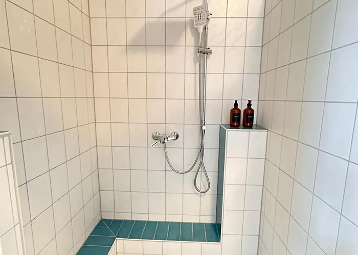 شقة Alte Maedchenschule, Sauna, 6 Personen, Hund, Am Saurierpark, Boxsprinbetten, Gratis Kaffee Und Tee, Minibar