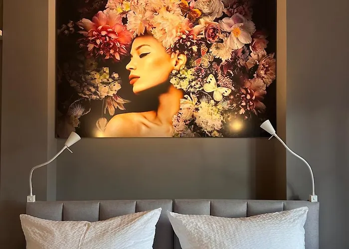 Alte Maedchenschule, Sauna, 6 Personen, Hund, Am Saurierpark, Boxsprinbetten, Gratis Kaffee Und Tee, Minibar