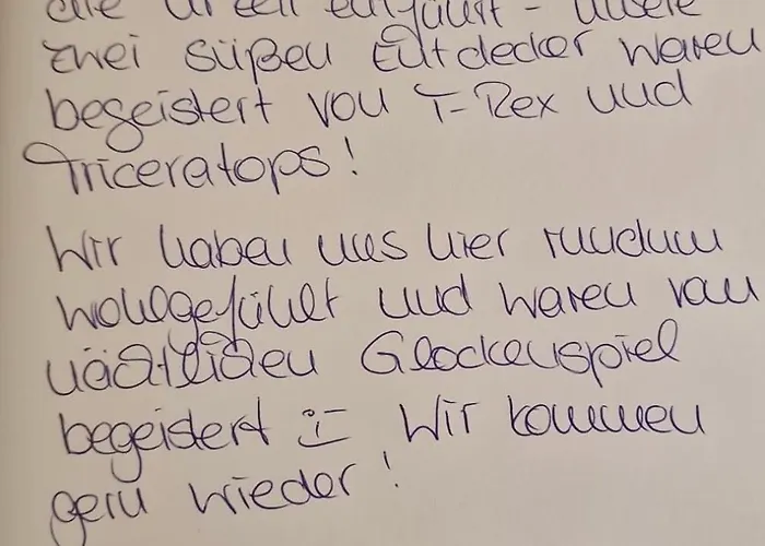 Alte Maedchenschule, Sauna, 6 Personen, Hund, Am Saurierpark, Boxsprinbetten, Gratis Kaffee Und Tee, Minibar بوتسن